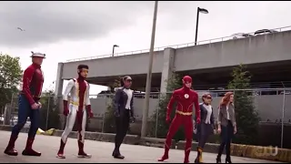 The Flash 7x18 Team Flash Speedsters VS Godspeed Clone