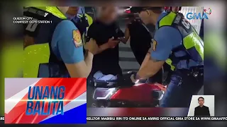 Motorcycle rider na sinita dahil walang plaka, nabistong may dalang baril | Unang Balita