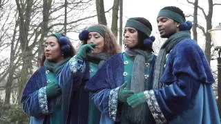 Efteling park entertainment - I will follow him (Sister Act) very good cover