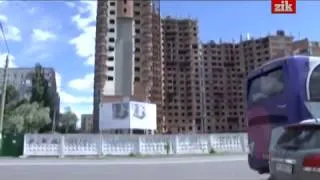 Кримський сепаратист "кидає" киян на квадратні метри (2014.07.15)