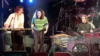 The Doors w Eddie Vedder - Break On Through (To The Other Side) - RRHOF 1993