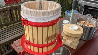 Making backyard apple cider with a Weston Fruit Press