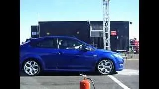 300bhp Astra Vxr vs 290bhp Focus ST Perfommance Ford 03/04/2011