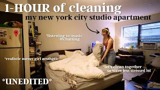 Clean with me *IN REAL TIME 1-HOUR* NYC studio apartment edition.