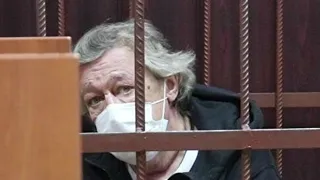 Адвокат сообщил о сердечном приступе у Михаила Ефремова