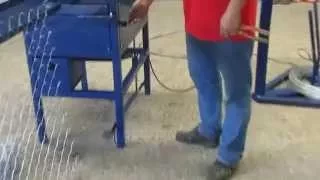 Máquina para fabricar telas de alambrados