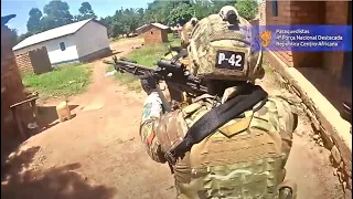 Portuguese Paratroopers Get into Firefight with Rebels