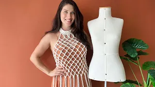 Sobreposição de roupa em Macramê por Fer Campelo