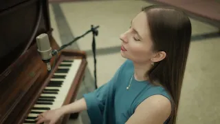 Barbora Mochowa & Unique Quartet - Love Itself (Leonard Cohen)