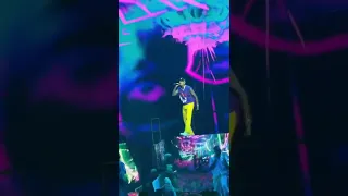 CHRIS BROWN - CALL ME EVERYDAY (live) #shorts #youtubeshorts #chrisbrown #oneofthemonestour