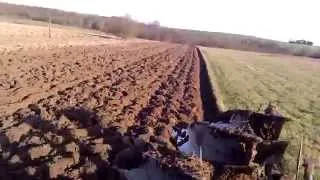 Massey Ferguson 590 ploughing with ransome tsr103 plough