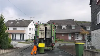 Garbage Truck in Germany #1 Recycling [Gelbe Tonne]