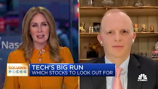 Neuberger Berman's Dan Flax reveals his top tech stock picks