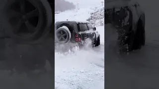 Defender in Snow..... drifting