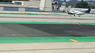 Pilatus pc 12 NGX landing at Santa Monica airport