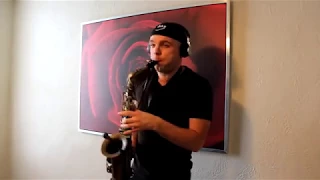 Arilena Ara - Nëntori Saxophone Cover by Ysax