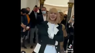 Lisa dances Lalisa in Paris #lisa #lalisa #lisablackpink #lisamanoban #blackpink