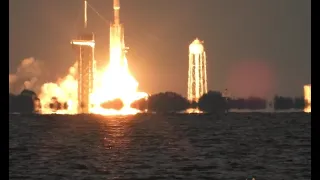 Falcon Heavy Launch Twin Booster Landing and Sonic Booms