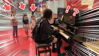 地下街ピアノで突然リクエストに答え「ポケモン」を弾いたら女の子が…⁉️www Street Piano : Aim at a master of POKEMON