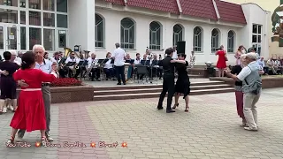 HD. Великолепие танцующих пар Бреста! The beauty of dancing tango!