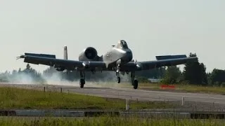 U.S. fighter jets land on highway