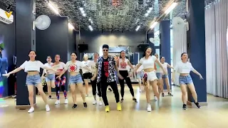 Zumba Reggaeton | Dilemma | Dance Fitness | Dance Workout | Reggaeton Music 2024 | #zin110