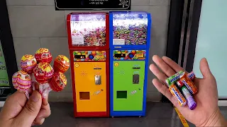 Mentos ＆ Chupa Chups Vending Machines - Korena Street Food