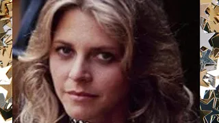 13 Sexy Photos of Lindsay Wagner