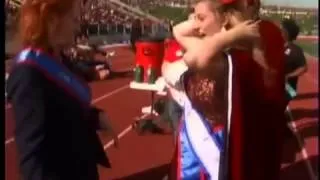 Great-grandmother comes up short for homecoming queen