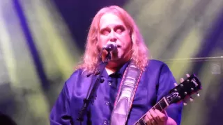 Gov't Mule "Up On Cripple Creek" at the Trustees Theater in Savannah, Ga 04/19/16 (8 of 12)