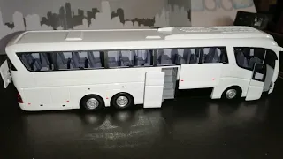 autobus a escala irizar pb  cararama