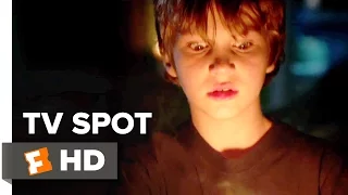 Lights Out TV SPOT - Be Afraid (2016) - Gabriel Bateman Movie