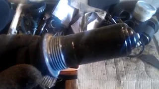 Как работает актуатор полного привода. Шевроле Тахо 96. (Chevy Tahoe 96 4WD actuator working)