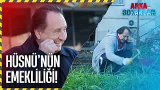 Hüsnü, Emekliliğinde Meşgale Arıyor! | Arka Sokaklar Özel Klip