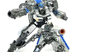 Super Bestest Figure! Transformers Rise of the Beasts Core Class Noah Diaz Exo-Suit Chefatron Review