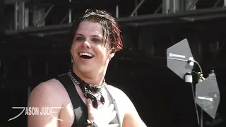 YUNGBLUD - fleabag [HD] LIVE ACL Fest 10/16/2022