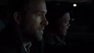 Hitman's Bodyguard Clip (Samuel L. Jackson and Ryan Reynolds, world's greatest singers)