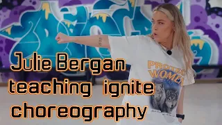 Julie Bergan teaching Ignite's choreography to a fan (4K)