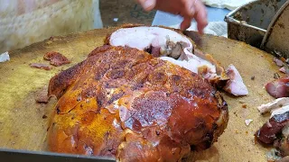 Roasted Suckling Pig, Crispy Roasted Pig, Roasted Duck,  HongKong Iconic Street Food #燒臘#新强記燒臘飯店 #香港