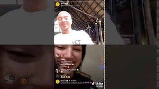 J Balvin y Úrsula Corberó ( Tokio en La Casa de Papel ) hacen bromas en un Live de Instagram