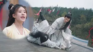 With the help of sangqi love, Yunzhi defeated sly man and qualified to marry sangqi