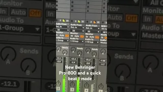 Unboxing of Behringer Pro-800 and a quick beat