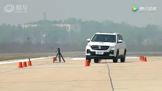 2018 BAOJUN 530 (Wuling Almaz, Chevrolet Captiva, MG Hector): 116 km/h Moose Test - China