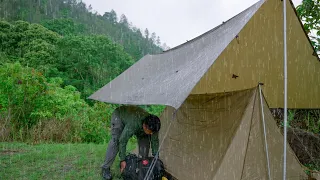 SOLO RAIN CAMPING IN A TENT SHELTER - RELAXING ALONE IN THE FOREST