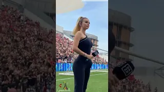 Diletta Leotta😍 Milan campione d'Italia festa scudetto rossonero dal vivo #shorts