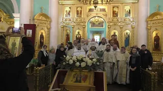 Настоятеля собора Александра Невского поздравили с именинами и 65-летним юбилеем.