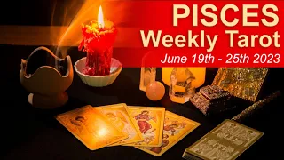 PISCES WEEKLY TAROT "A CROSSROADS IS PRESENTED: A CHOICE BECOMES CLEAR" June 19th to 25th 2023