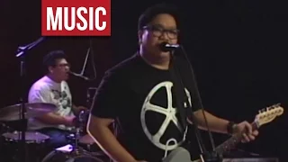 Itchyworms - "Gusto Ko Lamang Sa Buhay" Live!