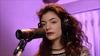 Lorde performing "Buzzcut Season" live on BBC Radio 1