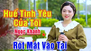 Huế Tình Yêu Của Tôi - Em Gái Xinh Đẹp Hát Đường Phố Như Rót Mật Vào Tai Người Nghe - Ngọc Khánh